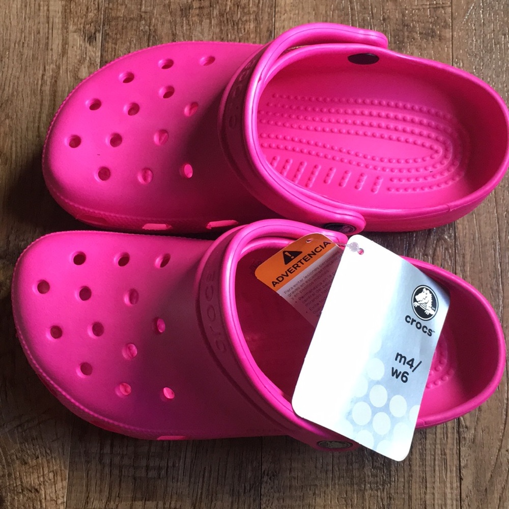 NWT Crocs